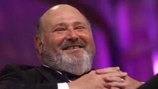 הלם בהוליווד: רוב ריינר ואשתו נמצאו מתים בביתם