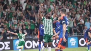 פרנזי פיירו חוגג