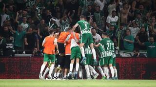 שחקני מכבי חיפה בטירוף