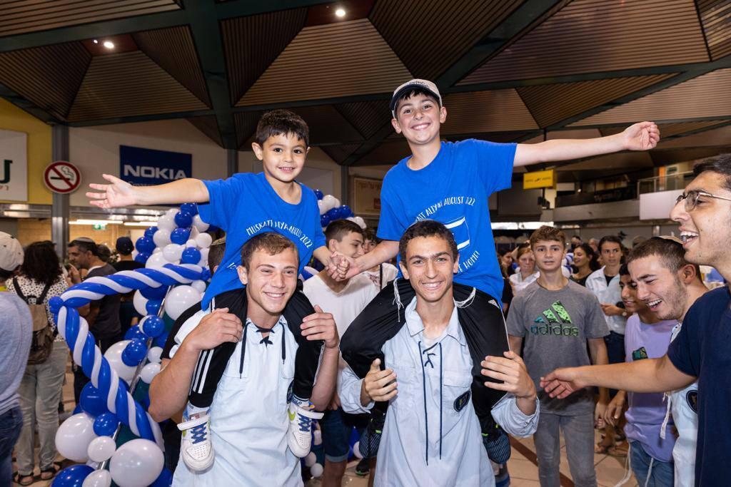 Olim welcomed at Ben Gurion Airport (Photo: Netanel Cohen) קבלת פנים חמה בנתב"ג