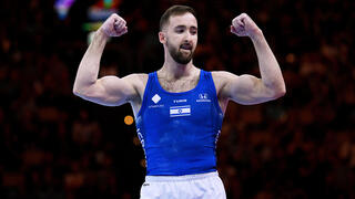 ארטיום דולגופיאט מתעמל ישראלי