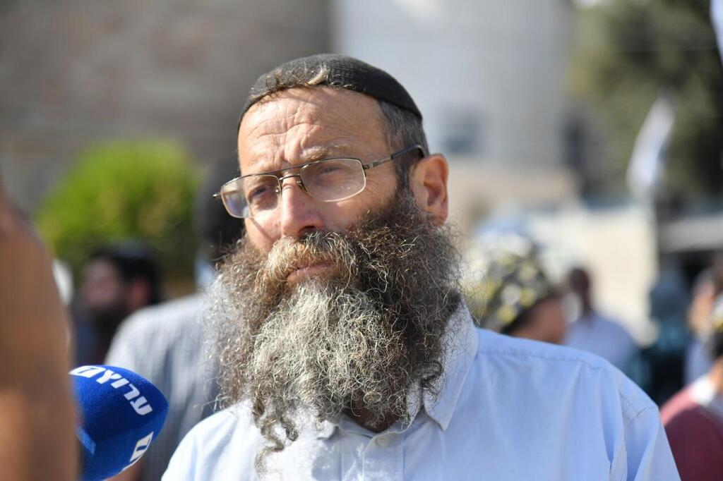 Baruch Marzel (Photo: Yoav Dudkevitch) ברוך מרזל בהלוויתו של עו"ד אליקים העצני