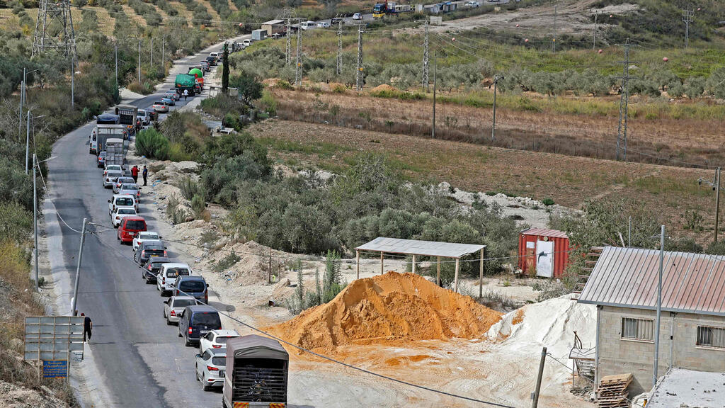 פקק בכניסה לשכם