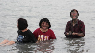 תיירים יפנים בים המלח