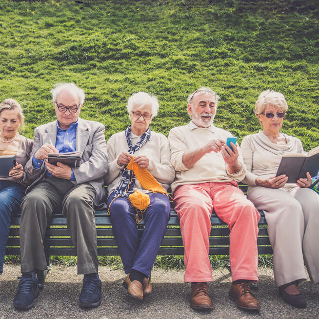 איך עושים חברים בגיל מבוגר