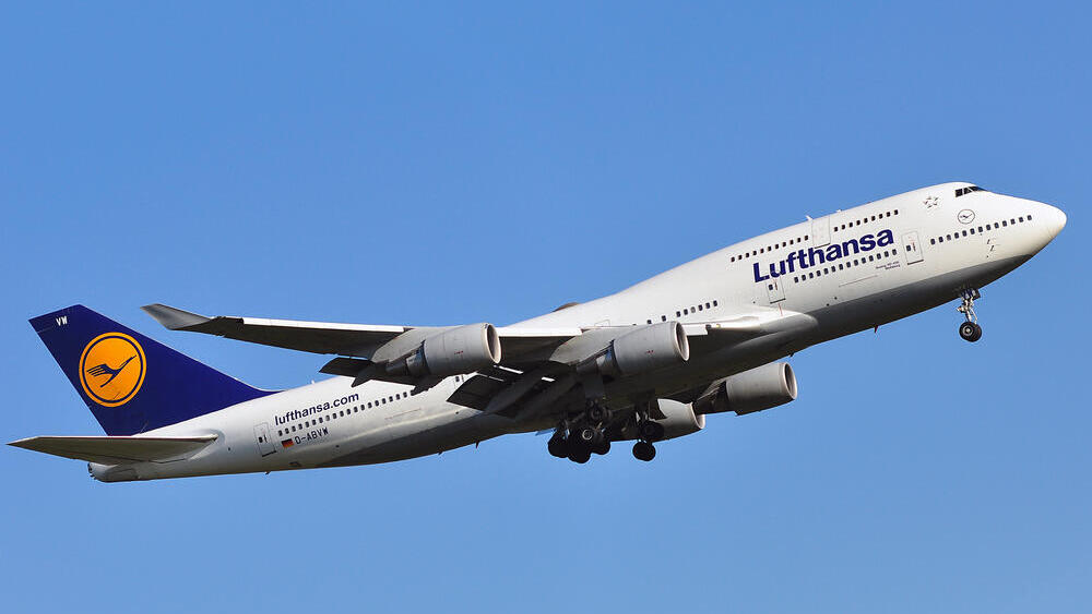 A Lufthansa Boeing 747 jumbo jet (Photo: Shutterstock) מטוס בואינג 747 של חברת לופטהנזה