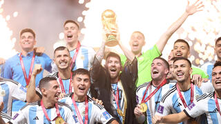 נבחרת ארגנטינה הנפה מונדיאל 2022