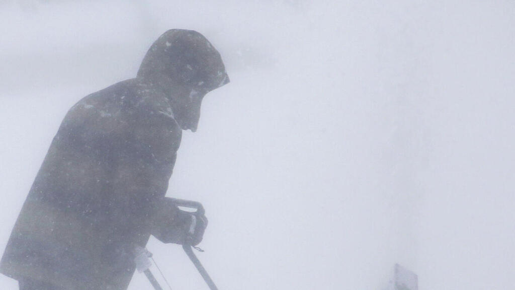 Снежная буря (Фото: AP - архив) שלג כבד ב מערב מדינת ניו יורק סופה ארה"ב