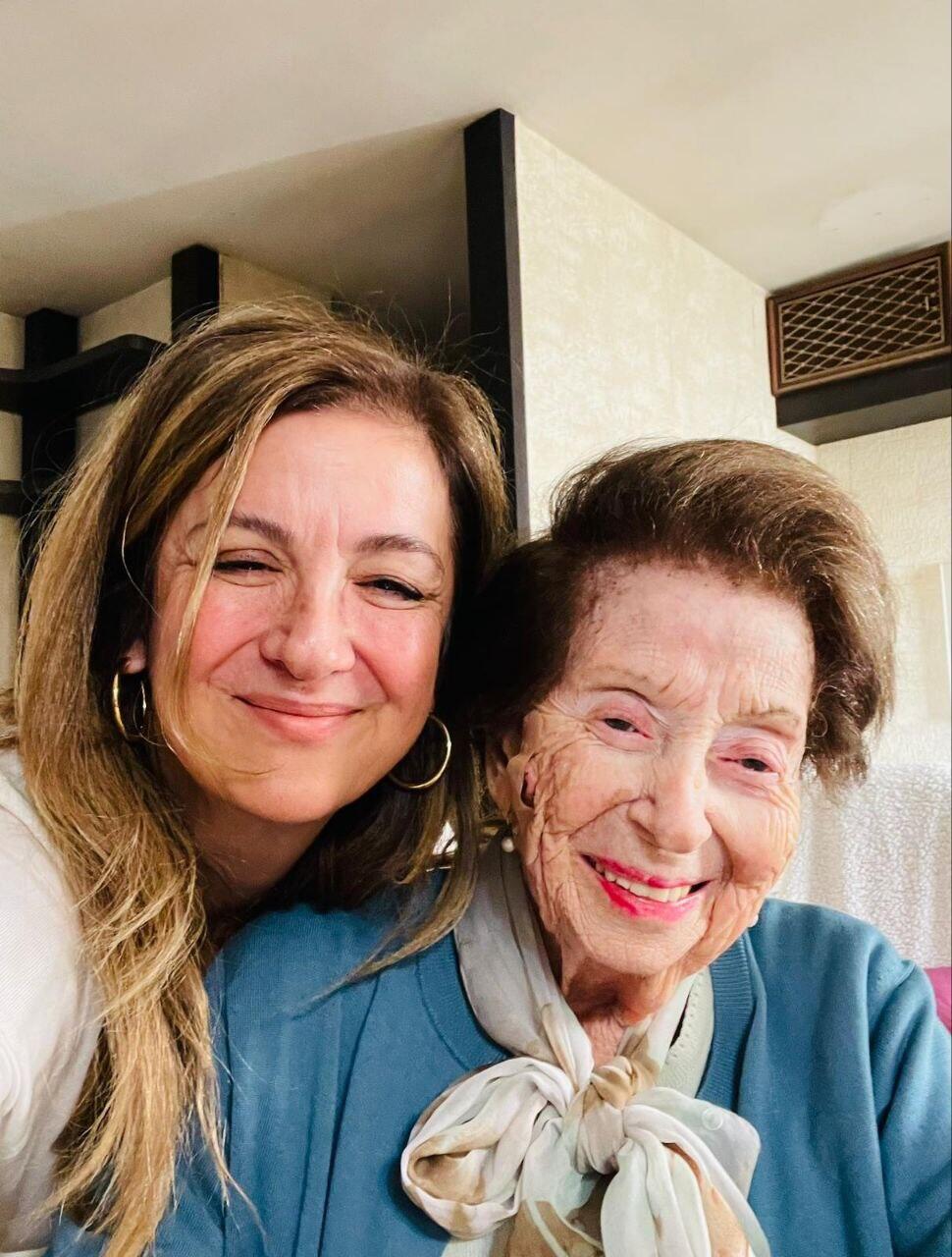 אסתר לוסטגרטן ז"ל