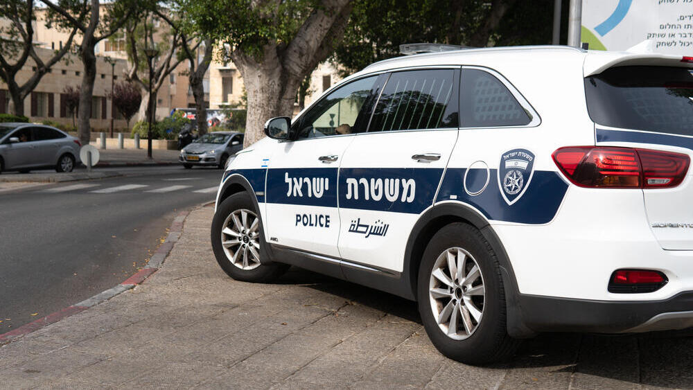Полицейская машина в Израиле (Фото: Georgy Dzyura, shutterstock) Полицейская машина в Израиле