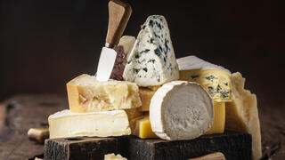 גבינות איטלקיות וצרפתיות