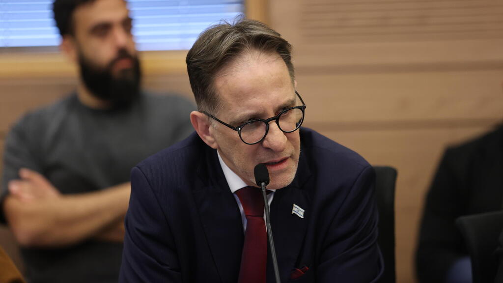 Цахи Браверман (Фото: Алекс Коломойский) ועדת הכספים