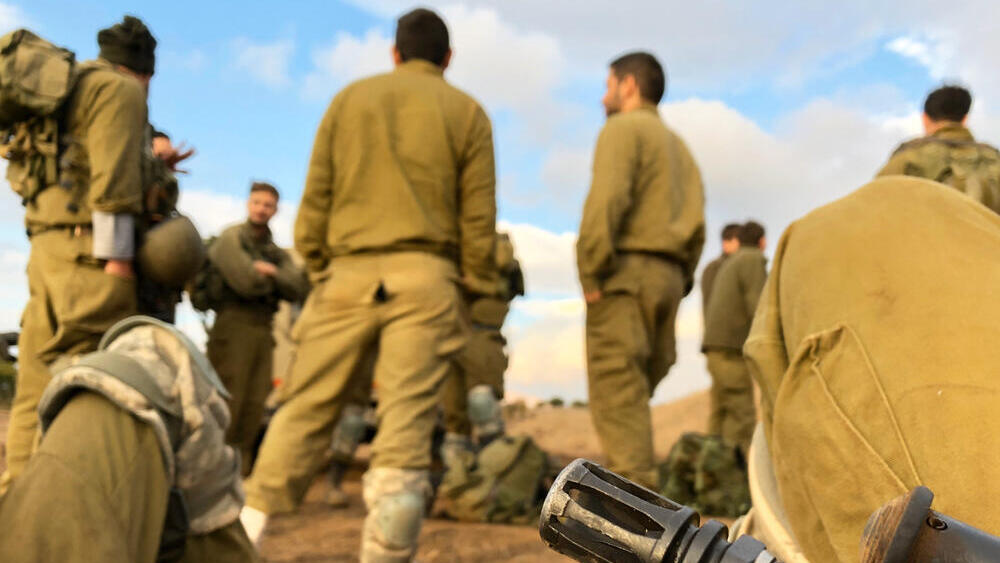 אילוס חיילים מילואים מילואימניקים