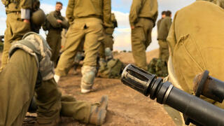 אילוס חיילים מילואים מילואימניקים
