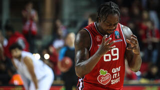 ג'ייקובן בראון