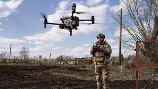 האוקראינים מפילים כטב"מים במחיר של סמארטפון