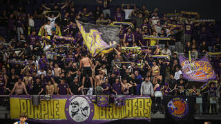 אוהדי הפועל חולון מול מכבי ת"א