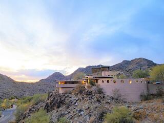 בתים של האדריכל האמריקאי פרנק לויד רייט