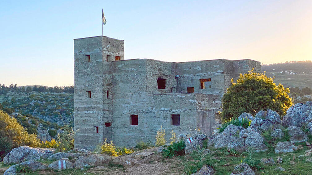 תחנת משטרת עין א-תינה