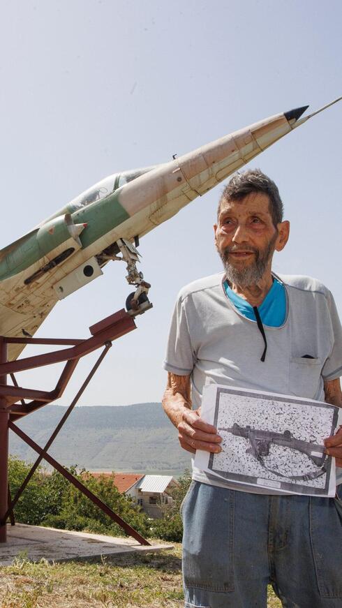 ישי צימרמן לוחם ה-101 שמחפש את העוזי שהעניק דוד בן גוריון לקיבוץ עין חרוד