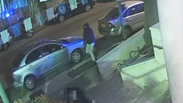 Место убийства в Холоне תיעוד הרצח בחולון