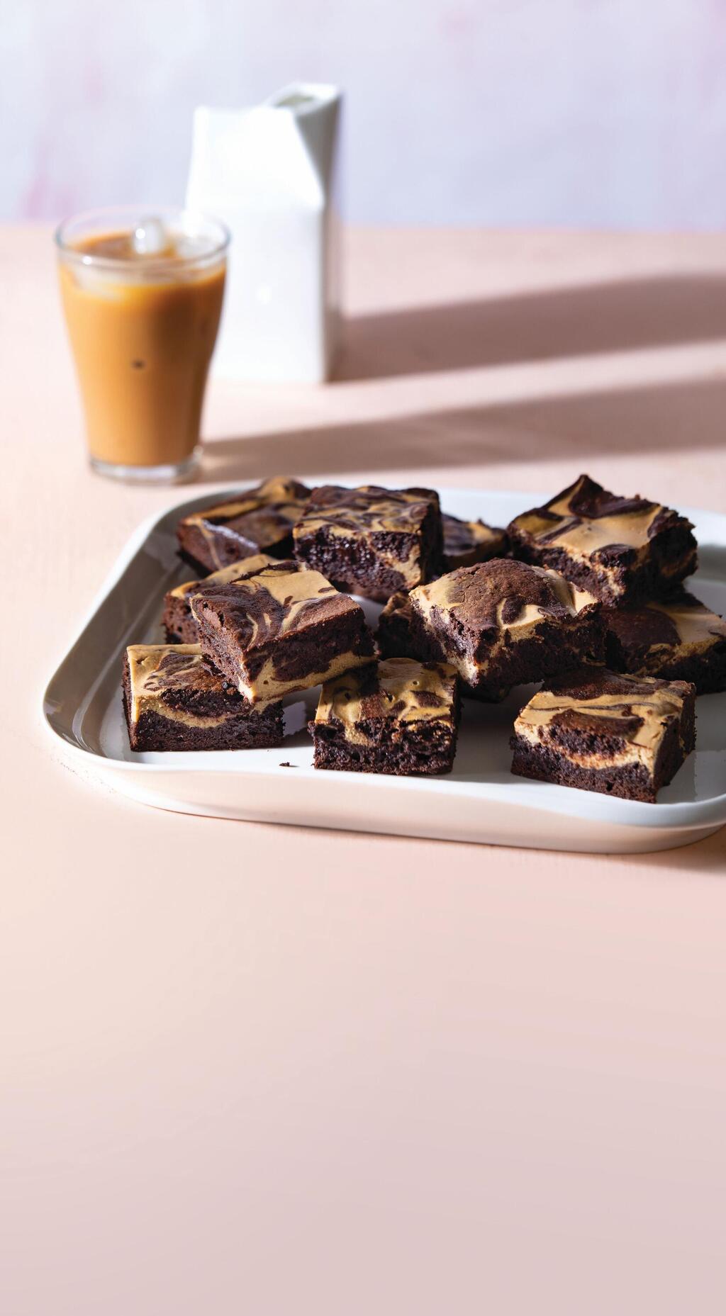 בראוניז גבינה-שוקולד-קפה