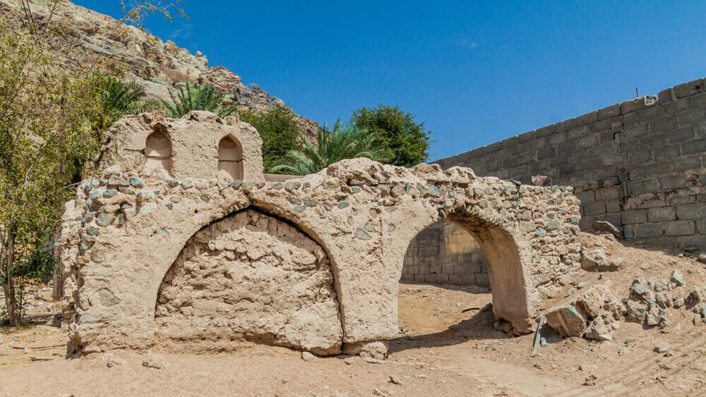 שרידי עתיקות באיברה שבעומאן