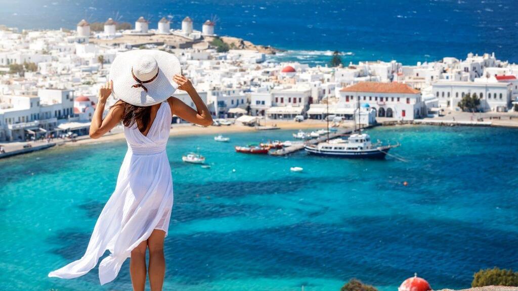 Mykonos — now with direct flights from Haifa (Photo: Shutterstock) המציאות עולה על הימיון. נוף באי מיקונוס