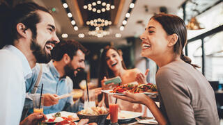 לאכול נכון במסעדה