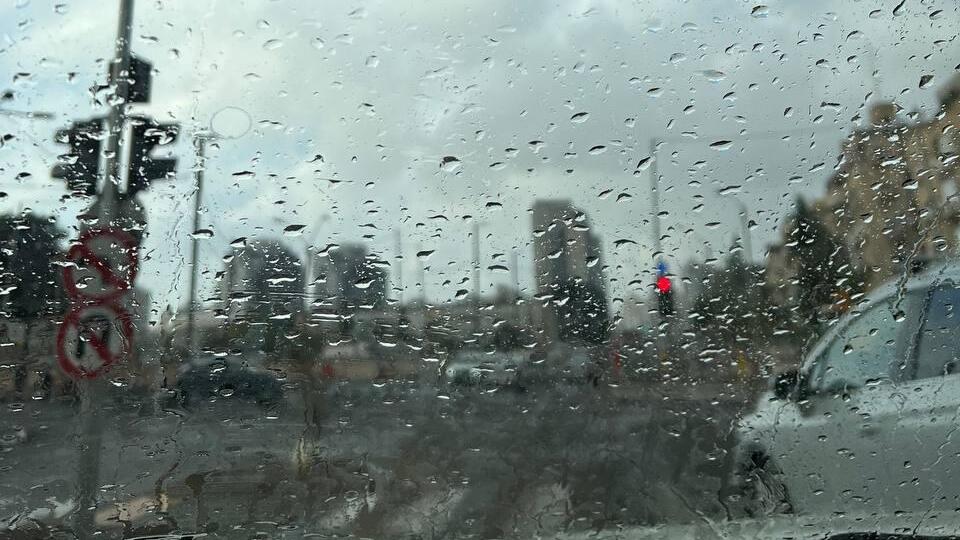 טפטוף בחולון