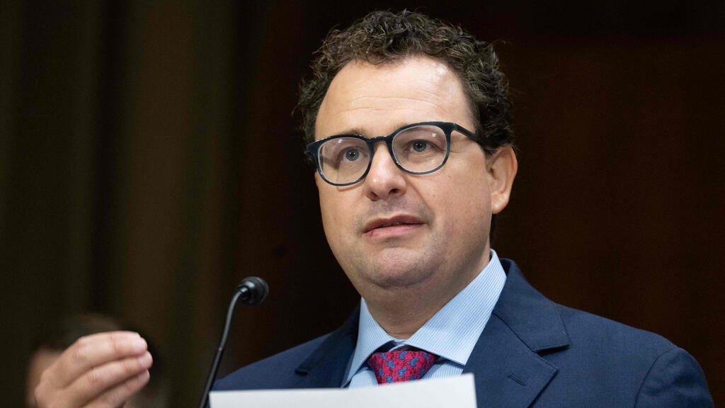 Anthropic CEO Dario Amodei (Photo: Saul Loeb/ AFP) דאריו אמודיי בשימוע בסנאט