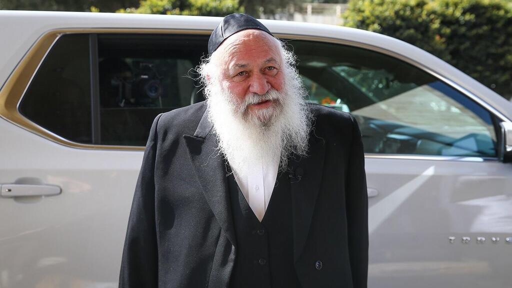 יצחק גולדקנופף