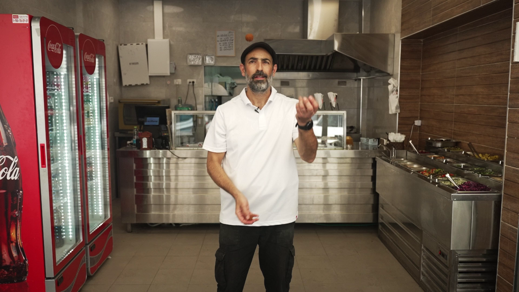 פלאפל הנשיא מקפיץ הפלאפל