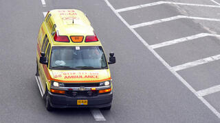  Амбуланс МАДА 