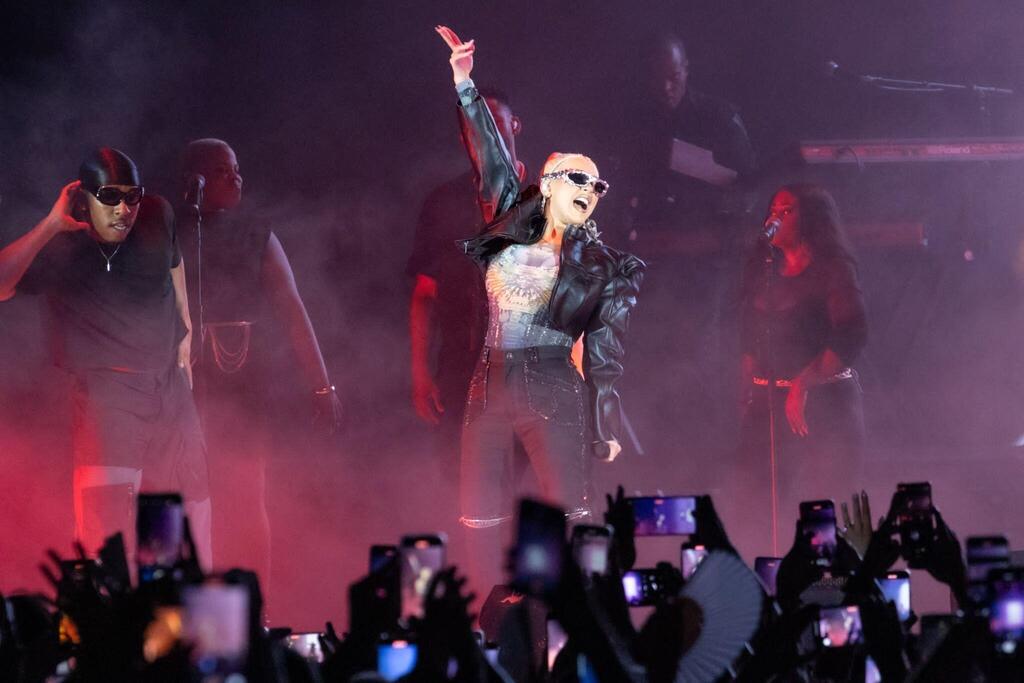 30 שקל (צילום: דן גרנות) כריסטינה אגילרה