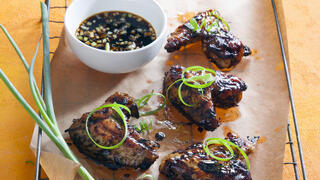 כנפי עוף פריכות בתנור