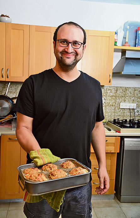 Pizza muffins (Photo: Yair Sagi) yk13565682