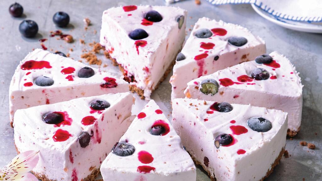 עוגת גלידה מיוגורט יווני