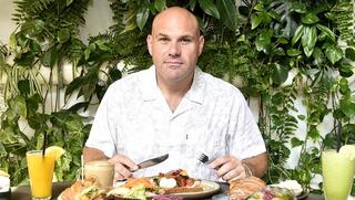 הוא פשט רגל והגיע ל-200 ק"ג - ועכשיו עושה אקזיט