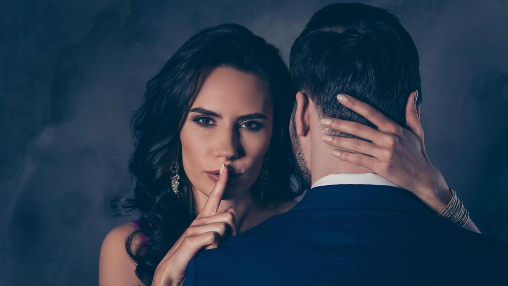 Фото: Shutterstock לא בטוח שכדאי לספר