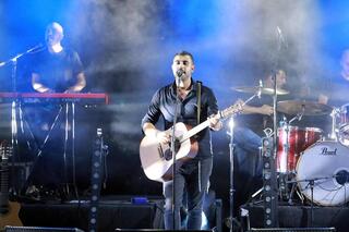 ישי ריבו בהופעה