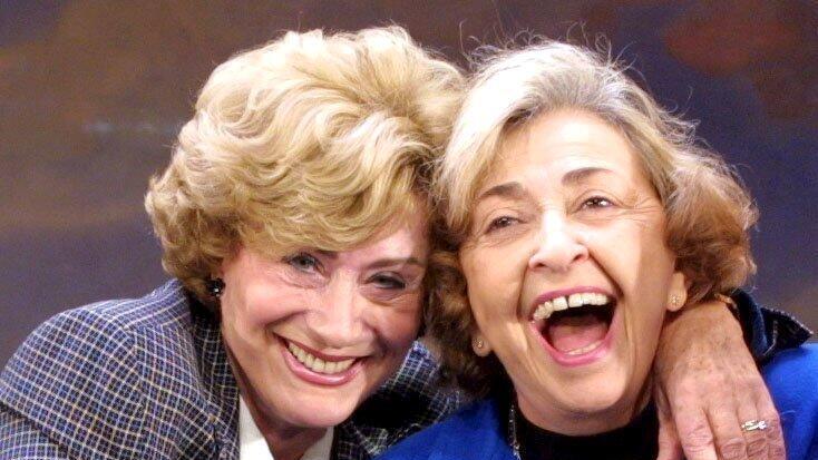 ליא קניג ומרים זוהר בהצגה "יום הולדת לג'וזפה", תיאטרון הבימה