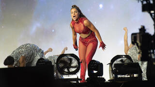 נועה קירל בפארק הירקון