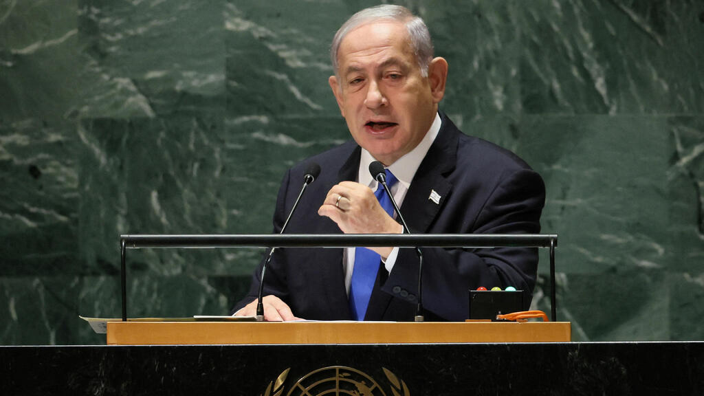 Netanyahu takes UN stage as Israel faces mounting diplomatic pressure (Photo: REUTERS/Brendan McDermid) ראש הממשלה בנימין נתניהו נואם באו"ם