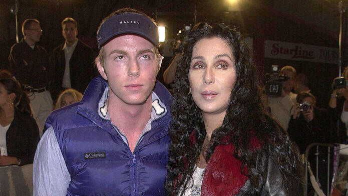 שר ובנה, אלייז'ה אלמן