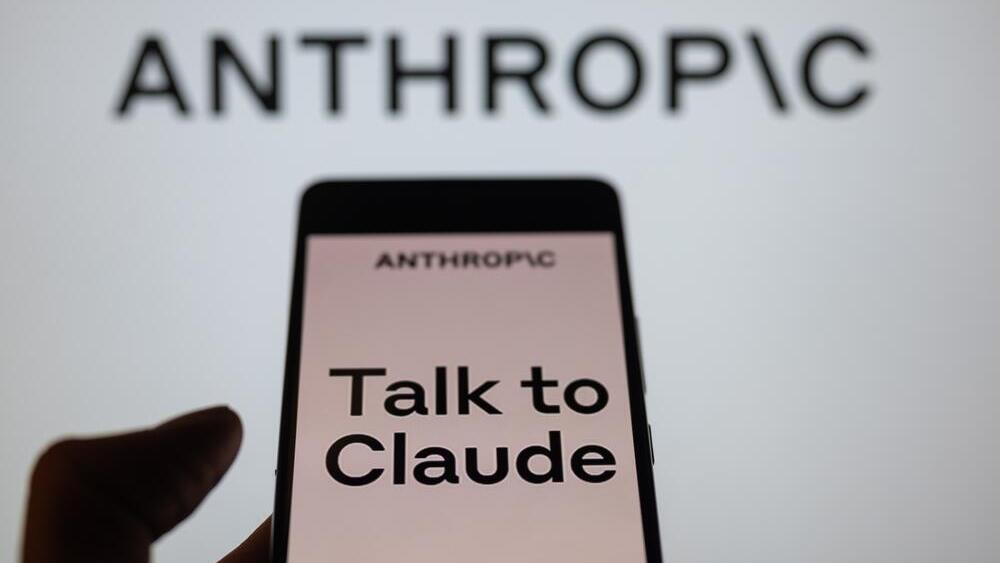 Photo: JRdes / Shutterstock.com קלוד