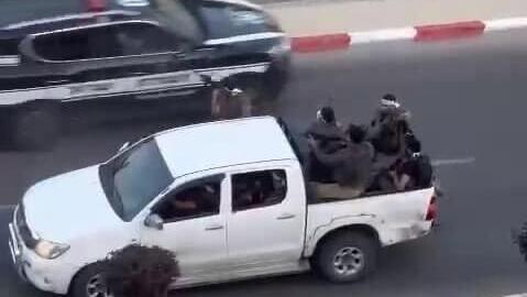 לוחמת מגב יעל גוטליב שנפצעה והשוטר שהיה איתה רס״ר זיו ונוו מתחנת משטרת אשקלון