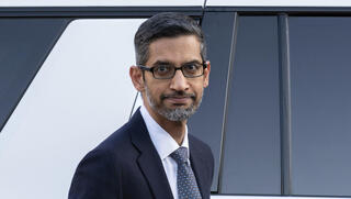 גוגל מודה: לא מצליחים לעמוד בביקוש ל-AI