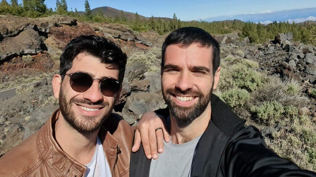 Omer Ohana and his partner, Maj. Sagi Golan, who was killed on October 7 עומר אוחנה ובן זוגו רס"ן שגיא גולן ז"ל