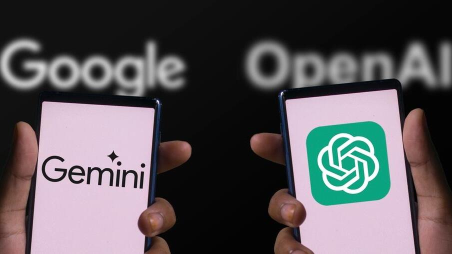 Gemini and ChatGPT (Photo: Mojahid Mottakin / Shutterstock) ChatGPT וג'מיני